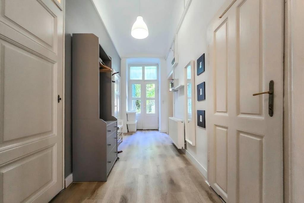 Seventh Sense Apartment บูดาเปสต์ ภายนอก รูปภาพ